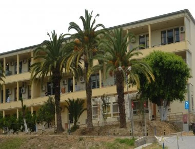 Κρήτη: Ασθενής με άνοια χτύπησε νοσηλεύτρια στο κεφάλι - Αγανακτισμένοι οι συνάδελφοί της!